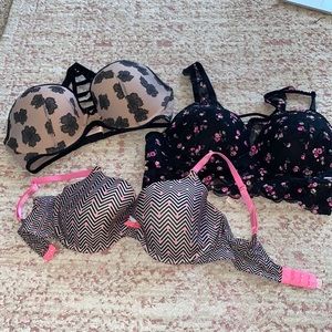Bundle of VS pink bras